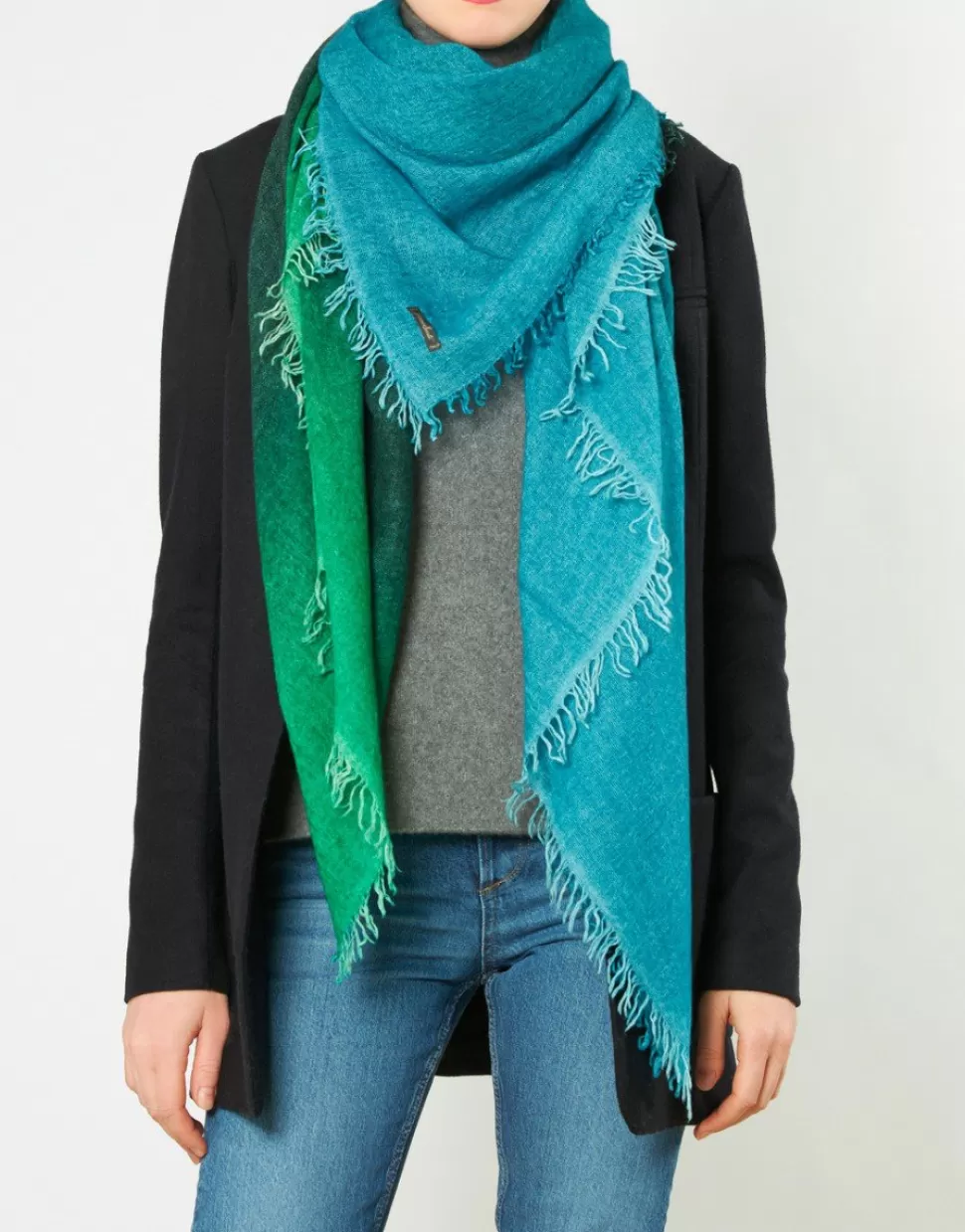 Faliero Sarti Sciarpe>Sciarpa Quadrata In Misto Cashmere Seta E Lana Vergine Degrade - Kia